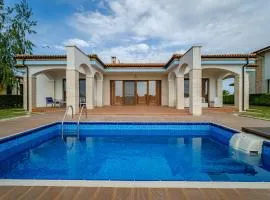 Villa Parnas at Lighthouse Golf by Parnas Estate