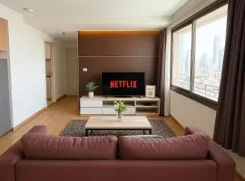 Nana SkyView Retreat 2 Bedroom 2 Bath Nana BTS