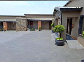 Balalaika Boutique Lodge, hotel in Thohoyandou