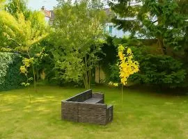 VAJAGIC Apartment 2 mit GartenLounge! Messe, Klinikum, Krupp Krankenhaus