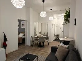 Arctic Cityhome-Snowy Cloudberry