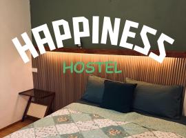 Happiness Hostel Private room โรงแรมในPhra Ae beach