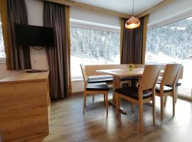 Apartment Fichte, ξενοδοχείο σε Juns