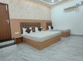 Hotel Pilgrim Near Golden Temple