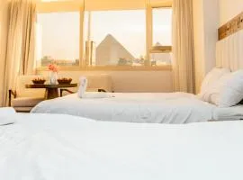 Superior Pyramids View