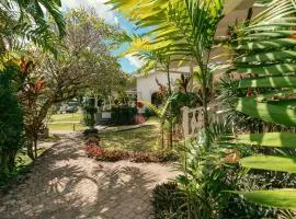 Beau Vallon Bungalows