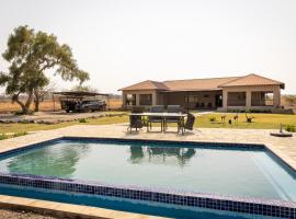 Rain Tree Camp, lodge in Chunga