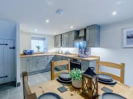 Willow Cottage At Naze Farm-Uk32760