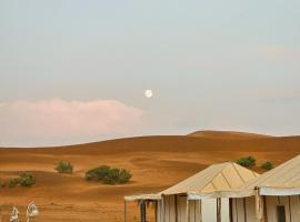 Merzouga Glossy Camp, hotel in Merzouga