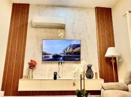Stylish 1 Bedroom Bawsher Flat