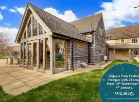 Hiron's Piece - Hot Tub Packages Available