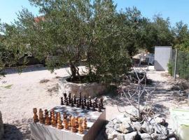 Apartments with parking space Pirovac, Sibenik - 15320, Hotel in Pirovac