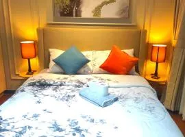 Elegant Stylish 1 Bedroom Balcony City and Manila Bay view FREE Sauna Pool GYM Makati