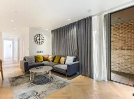 Stylish Flat-Leisure Pool & Gym