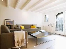 Canal view luxury apartment in the Jordaan