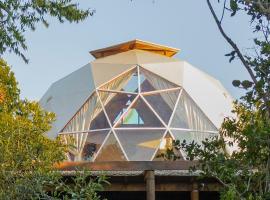 Cap&atilde;o Domo, camping de luxo em Vale do Cap&atilde;o