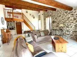 Gîte au cœur d un caveau de dégustation de vin