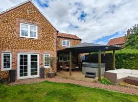 4 Bed in Dersingham oc-m33680