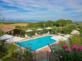 Rural Apartment With Views Of Lake Trasimeno