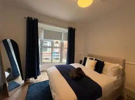 4 Bedroom Hidden Gem, 5 mins to City Centre