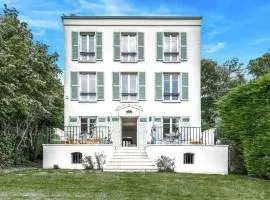 House, garden, Eiffel Tower, Palace of Versailles