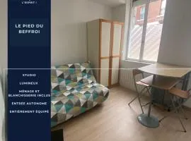 Le pied du Beffroi d'Arras