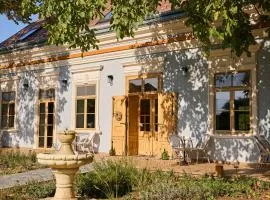 Icce Borbirtok - Wine, Dine & Rest