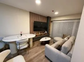 Apartment in Victoria