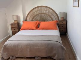 Appartement 2 chambres 5mn gare, hotel v destinaci Moulins