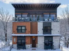 The Great Escape! Sleeps 26 - Sky Deck - Arcade - Golf - Waterpark