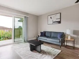 Blueground Foster City pool nr Lagoon SFO-2053