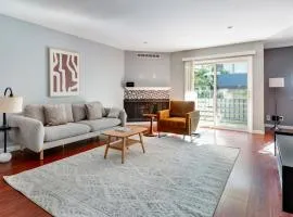 Blueground Edgewood Park pool nr Edgewood Park SFO-2073