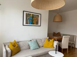 Wohnen bei frau tinz - Apartment - Bahnhof- und Zentrumsnähe, hotel v destinaci Neunkirchen