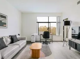 Blueground Diridon pool nr San Jose Museum SFO-2089