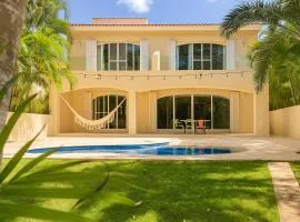 Private Pool Villa Beach & Golf PA