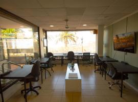 Hostel Tropical Work, auberge de jeunesse à Las Palmas de Gran Canaria