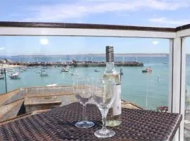 Upper Seafarer 45 Fore Street