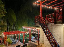 Finca privada de lujo Casalegre, hotel in Pance