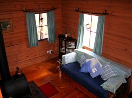 Wombat Cabin: Moina, Cradle Dağı yakınında bir otel