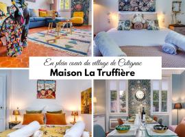 Maison unique en plein cœur de Cotignac, hotel i Cotignac