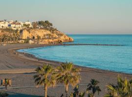 Apartamentos Varadero on the beach, hotel v destinaci Cala del Moral