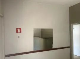 Suíte 13 no centro da cidade