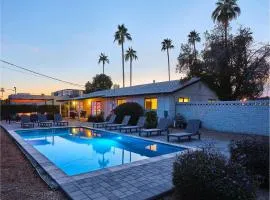 Disco in the Desert - Walk to Old Town Scottsdale