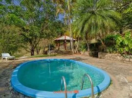 Fazenda no Bom Jardim com Cachoeira Privativa