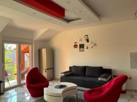 Red room, hotel in Petrovac na Mlavi