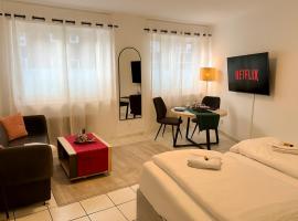 Modernes Studio im Herzen von Würselen, gemütlich, zentral & mit Netflix, Hotel in Würselen