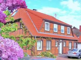 Birkmaase 12 - Kapitänshaus Jacqueline 4-Sterne Komfort FeWo im EG links