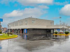 Motel 6 Cornwall, ON, ξενοδοχείο σε Κορνουάλη