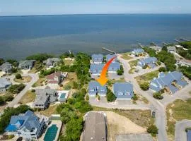 Newly Listing Renovated bungalow steps from water