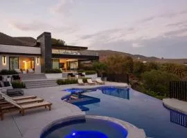 Malibu Coastal Paradise with Pool, Spa and Tennis Court